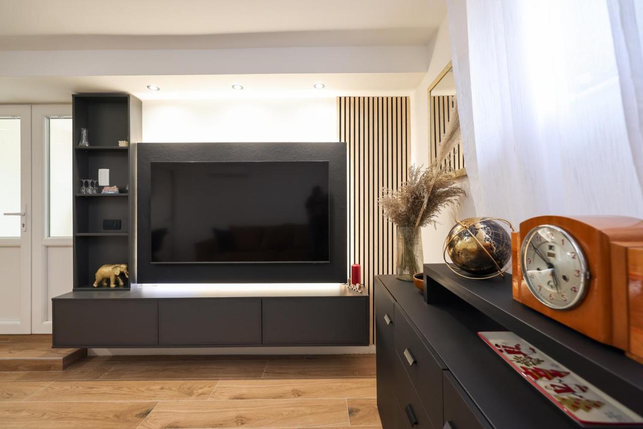 Oscar & Leo Apartments Zadar Luaran gambar